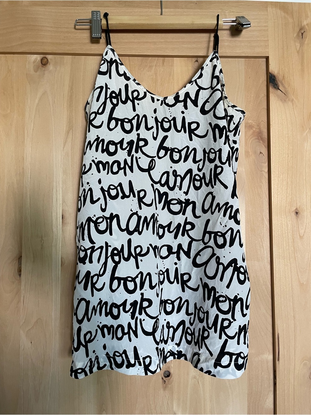 A Pea in the Pod Silk Maternity Tank Top – Bonjour Mon Amour Script Print, Small